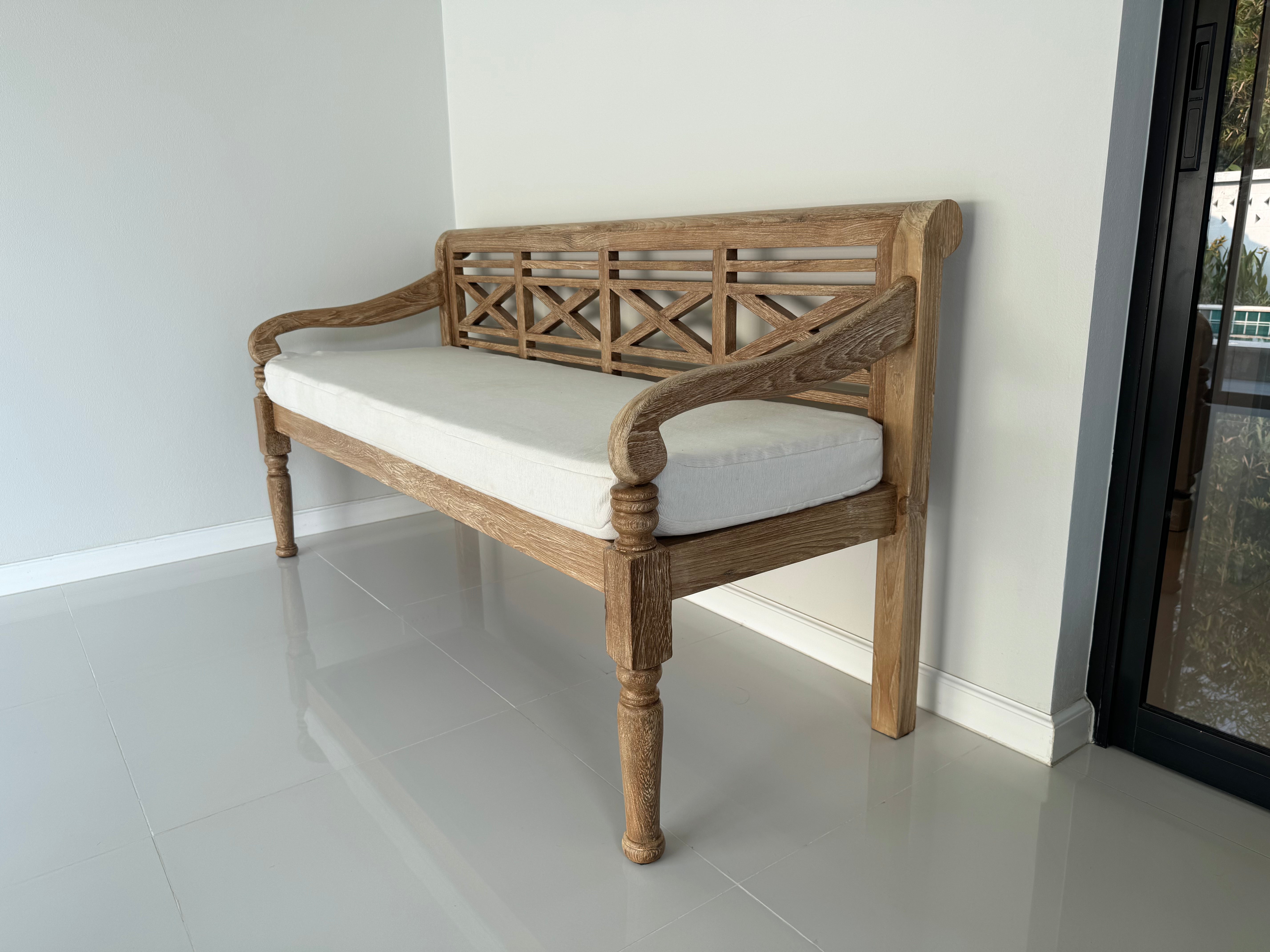 ที่นอนกลางวัน (Daybed) พีพีดาดฟ้า (Bench Seat)