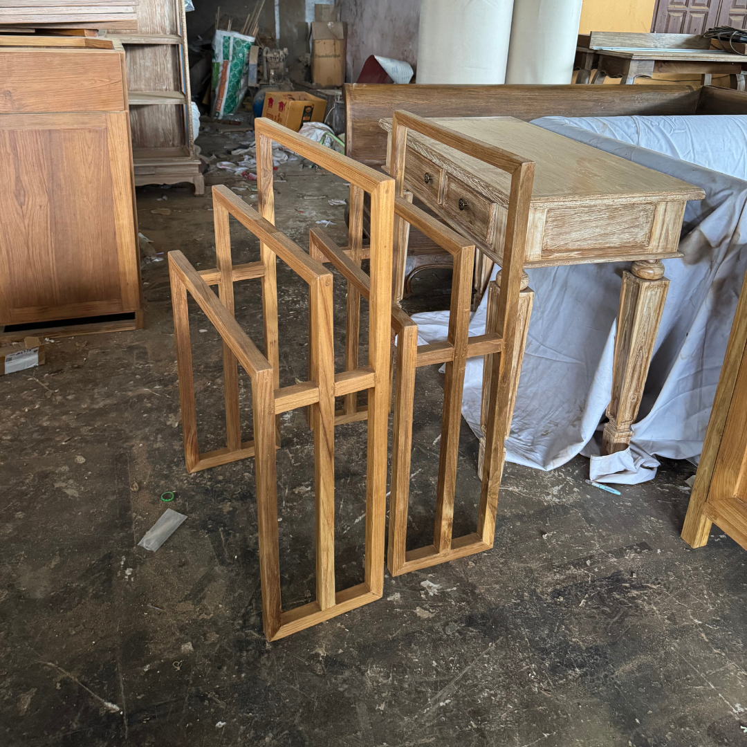 Kra Reclaimed Teak Towel Rack